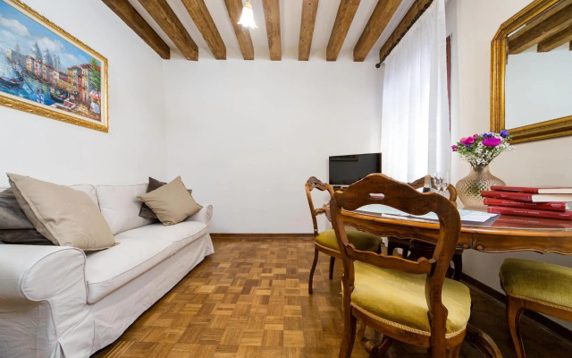 at 2 minutes from San Marco square