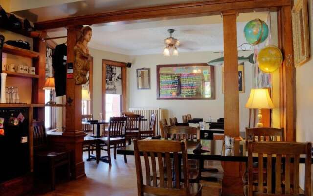 Distinctive Inns of Kingsville Inn31