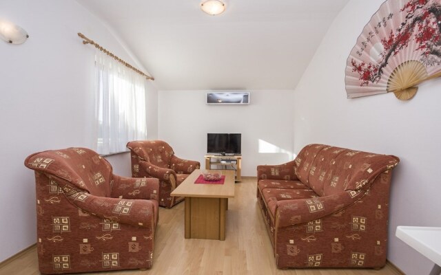 Apartments Rozalina