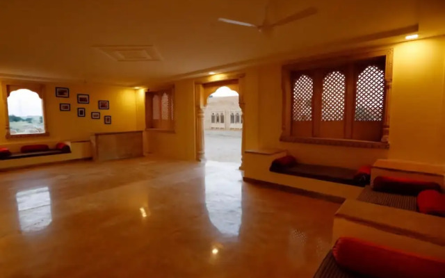 Ratnawali Camps