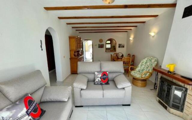 Bungalow Mar W1B02