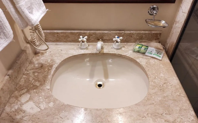 The Time Flat - Berrini