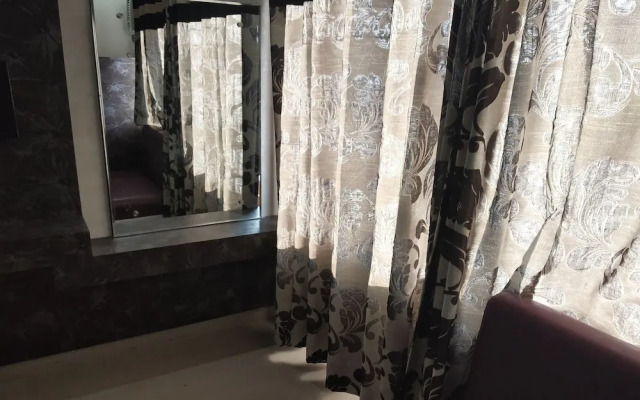 Oyo 24940 Mahadev Inn