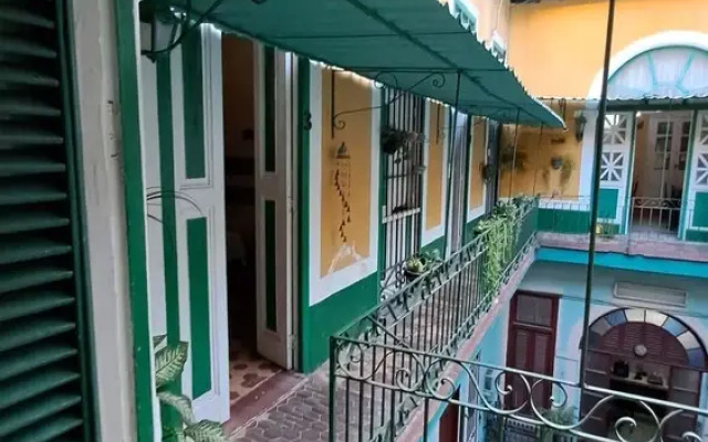 Casa Miriam Hostal Colonial