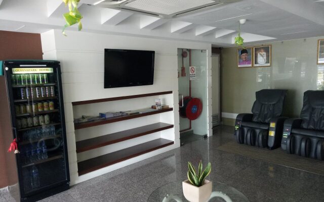 Desa Queenspark Hotel