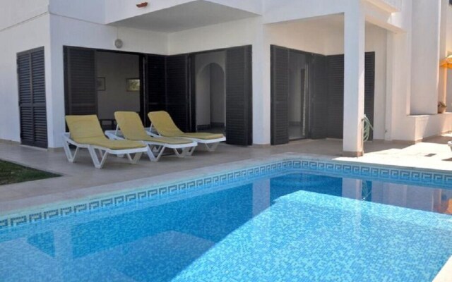 Comfortable semi-detached private pool villa