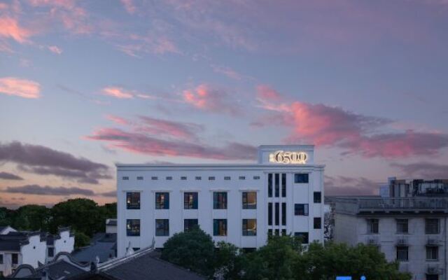 Yijian·6500 Hotel