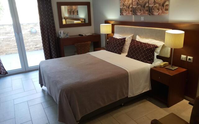Chryssi Akti, Sure Hotel Collection by Best Western