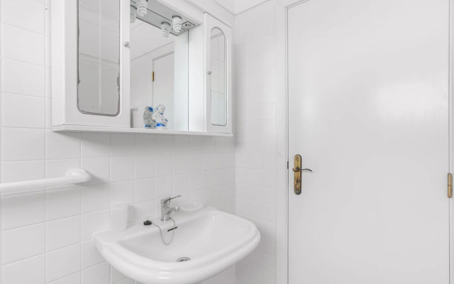 Neves I Guia in Guia