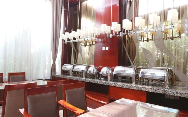 GreenTree Inn Beijing Lin Cui Road Business