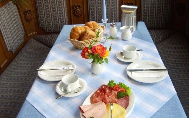 Hotel-Gasthof zum Hirschen