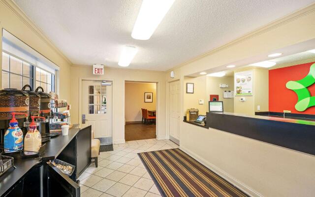 Extended Stay America Suites Washington DC Falls Church