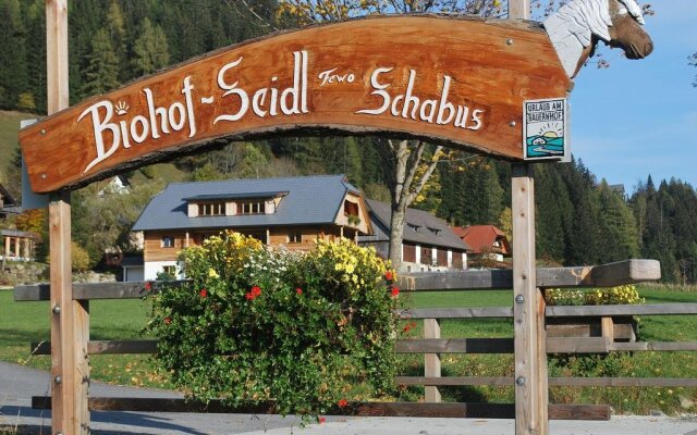 Biohof Seidl Familie Schabus