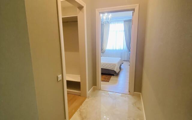 Apartments on 22 M. Khalilova Street