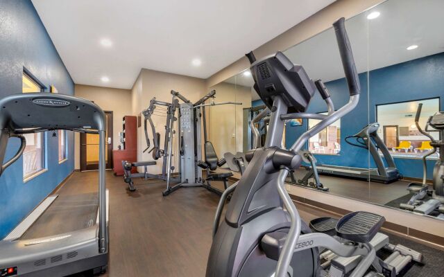 Comfort Suites Merrillville near US 30