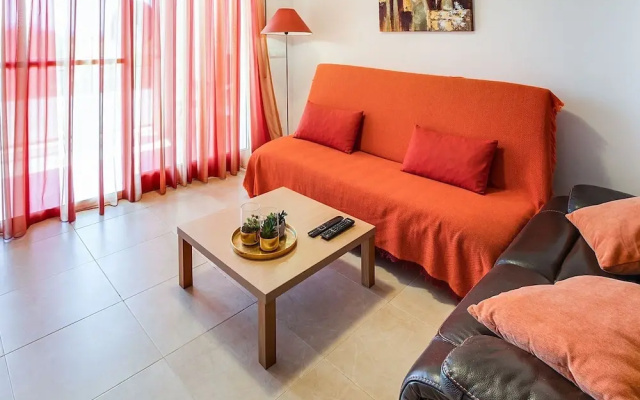 Comfortable Apartment Near the Sea