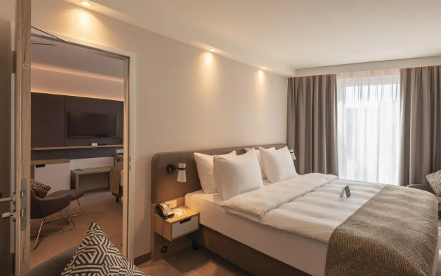 Holiday Inn Hamburg - Berliner Tor by IHG