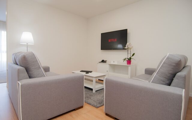 Los Rodeos Apartments