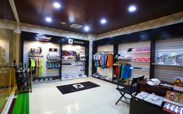 Sam Tuyen Lam Golf & Resorts