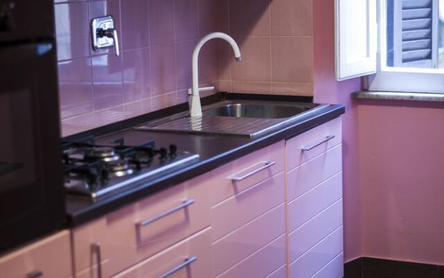 Colosseo Royal Apartment