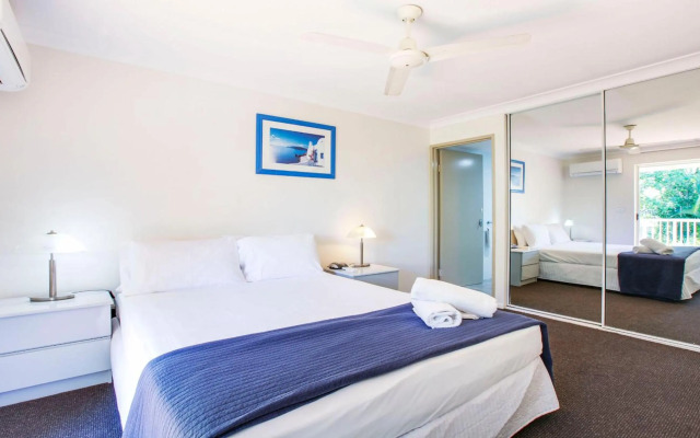 Mari Court Resort