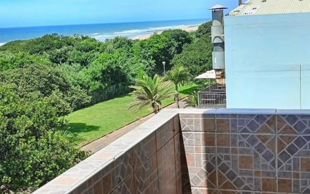 Breezy Seaview- 8 Sleeper unit, On the Beach- Afsaal