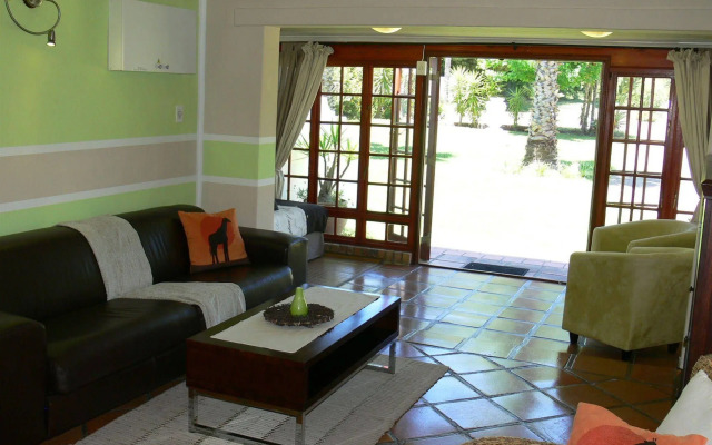 Orange Ville Guesthouse