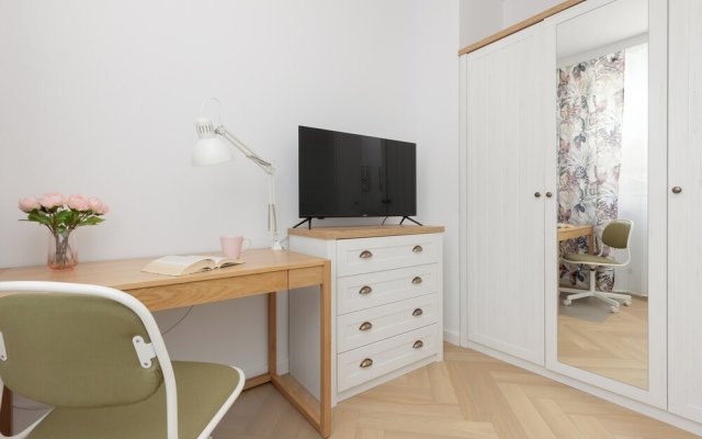 Business Apartment Warsaw by Renters