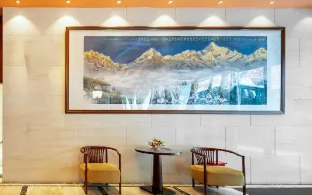 Snow Cube Holiday Hotel