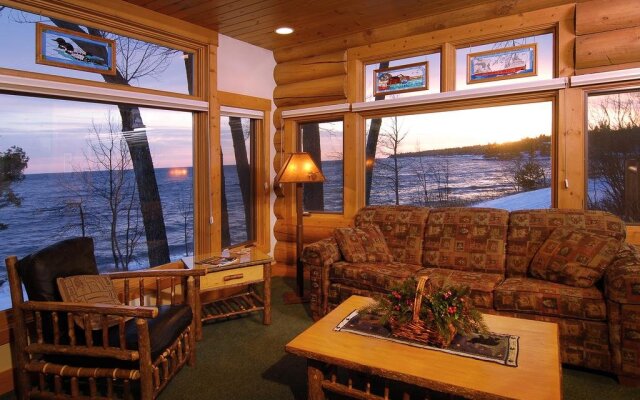 Grand Superior Lodge