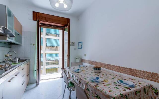 Appartamento Goethe - 2 camere - 100m stazione - 200m Palafiori