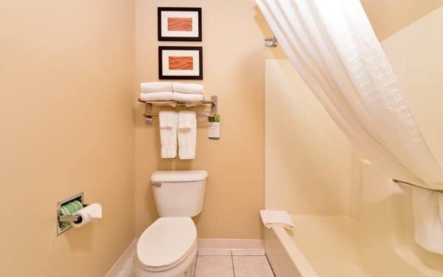 Comfort Inn & Suites Riverview