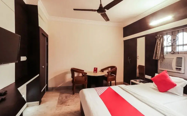 Oyo 24671 Hotel Park Inn