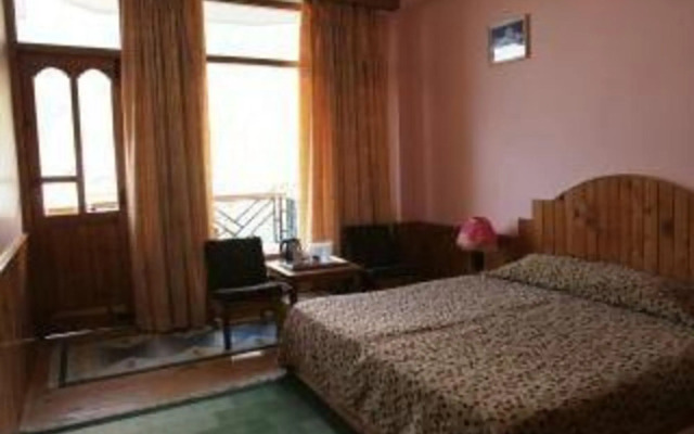 Hotel Naggar Delight