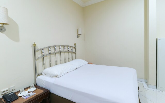 Andrin Daspatt Hotel