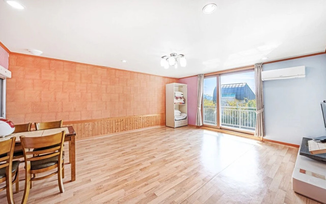 Yongmaru Pension Suncheon