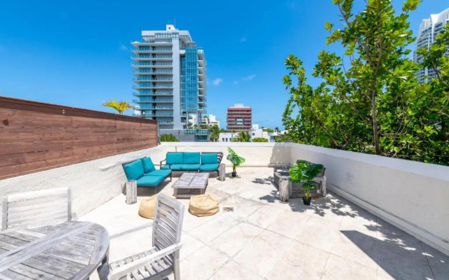 Mercury South Beach Condo Association
