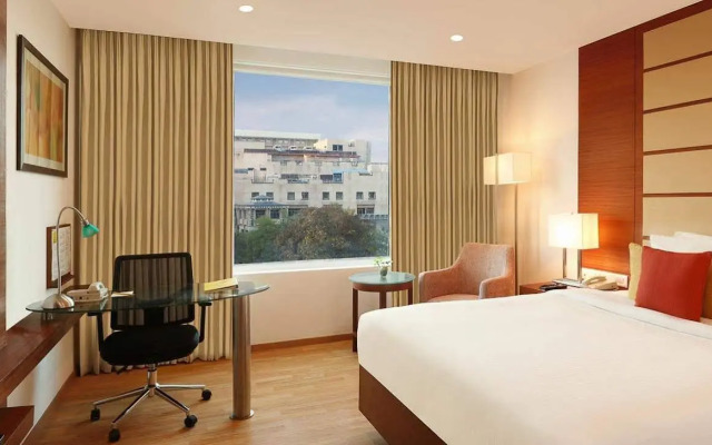 Lemon Tree Hotel Shimona