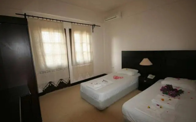Safir Hotel