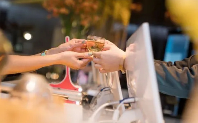 Sushi Light Luxury Hotel (Shanghai Hongmei Road)