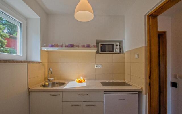 Apartments Sabina - 100m from sea