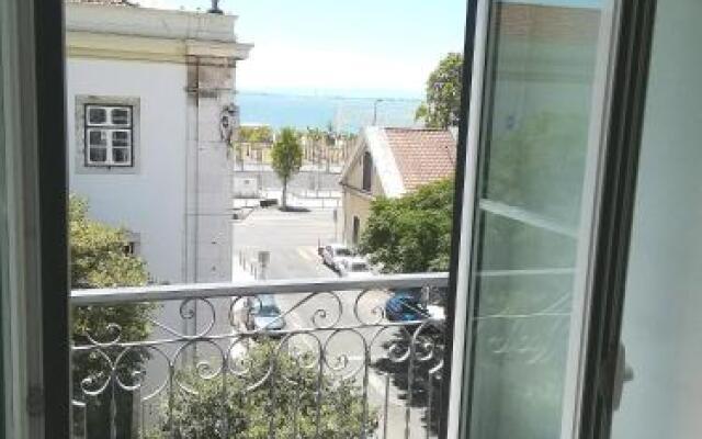 Alfama Apartments Services