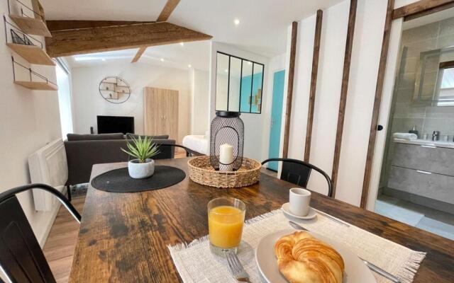 Le Petit Nid WifiNetflix LongchampGare SCNF