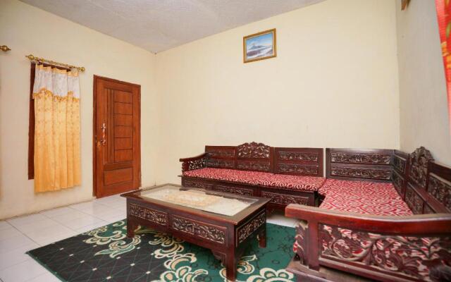 OYO 1834 Family Homestay