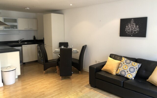 London River Side Hideaway Luxury Apartments