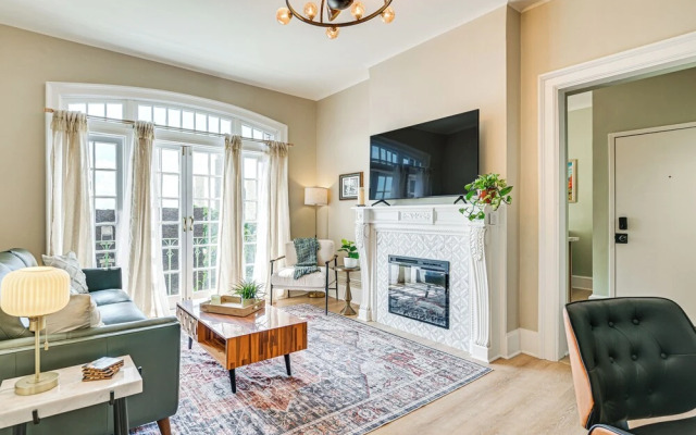 Albany Vacation Rental w/ State Capitol Views!