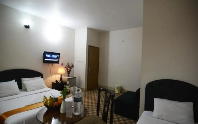 Hotel Holiday Xpress