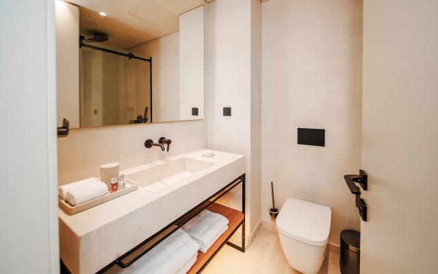 M Boutique Hotel - Designed for Adults