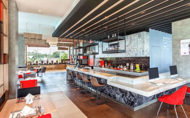 ibis Manado City Center Boulevard