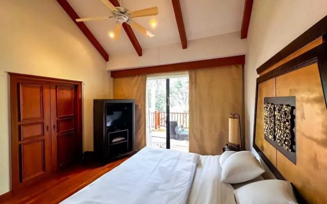 Beautiful 3-bed Villa in Cherngtalay, Thalang